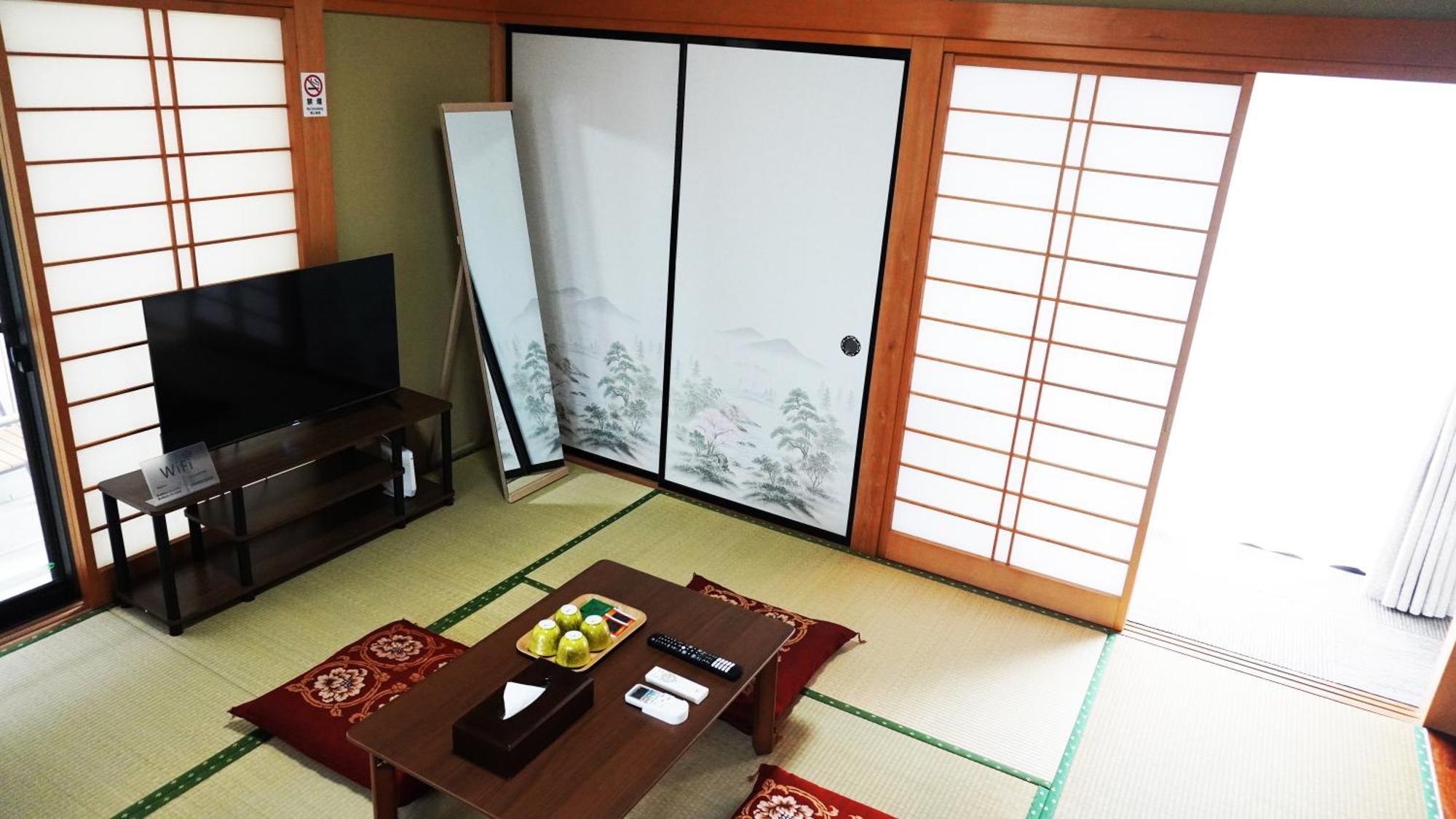 富士山を眺められる宿 ゲストハウス花水木 Nishikatsura Exteriör bild